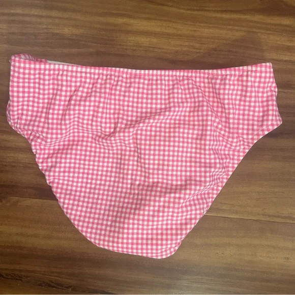 VENUS Pink Gingham 8/10 Swimwear Bikini top and Two sets of Bottoms - Picture 9 of 13